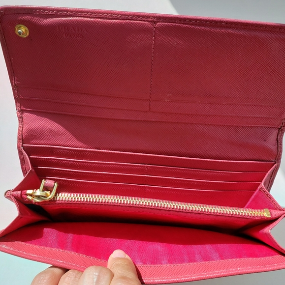 Authentic Prada Saffiano Large Wallet, Pink - Picture 6 of 16